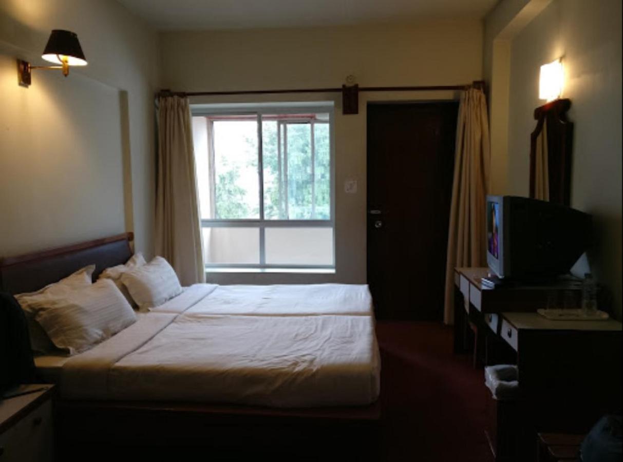 Hotel Japfu Kohima Bagian luar foto